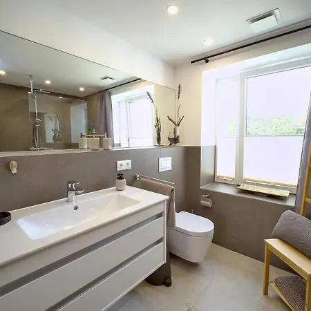 Prora - Hiddensee 4.2 * 宾茨