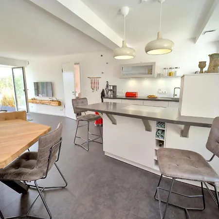 Prora - Apartment mit Waschmaschine - Hiddensee 4,2 Appartement *