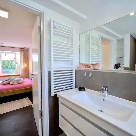Apartamento Prora - Apartment Mit Waschmaschine - Hiddensee 4,2 *